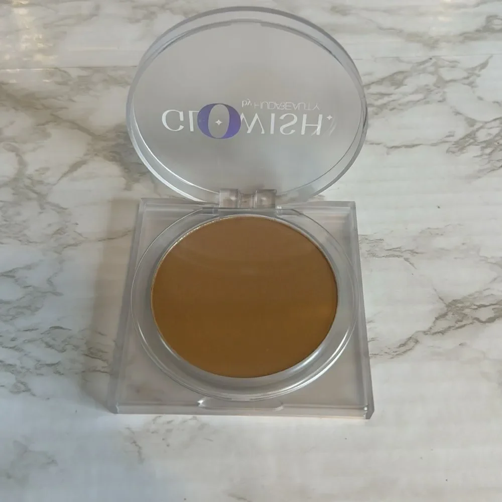 HUDA BEAUTY GloWish luminous Vegan pressed Powder & skin tint color 07 tan light